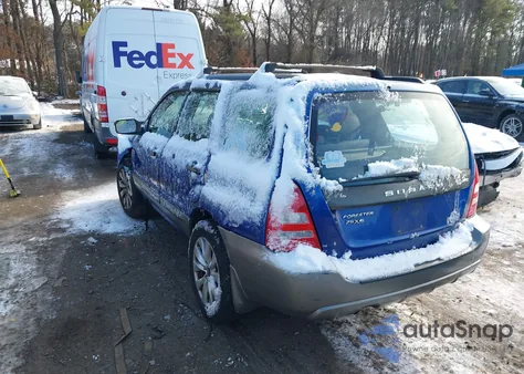 2004 Subaru Forester 2.5Xs из США, поврежденный, VIN JF1SG65654H755355